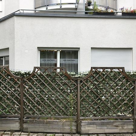 Apartamento Kn Kahtan Boarding House Múnich Exterior foto
