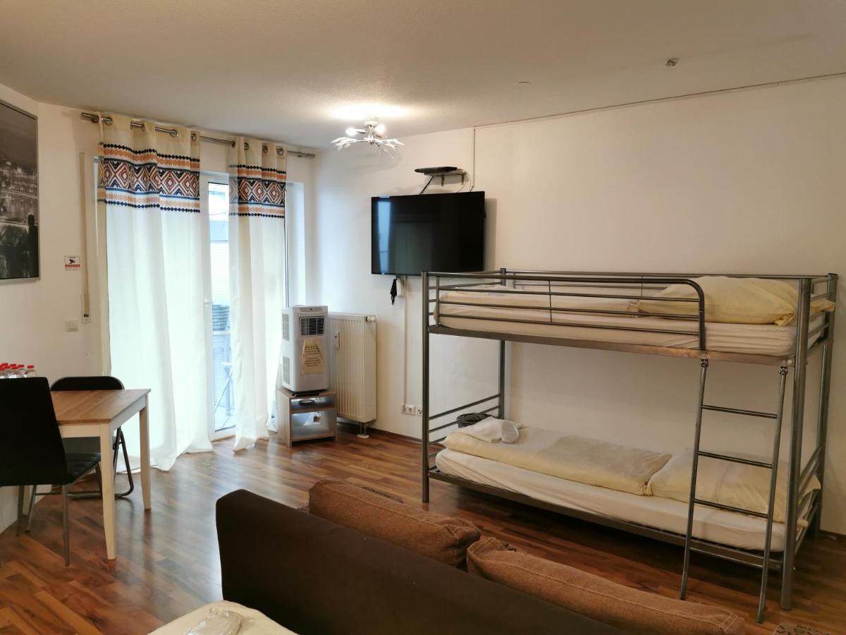 Apartamento Kn Kahtan Boarding House Múnich Exterior foto